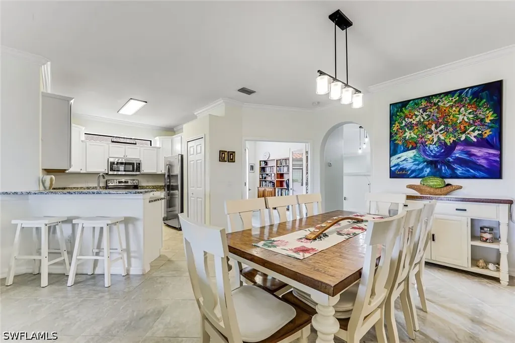 1427 Oceania Drive S Naples FL 34113