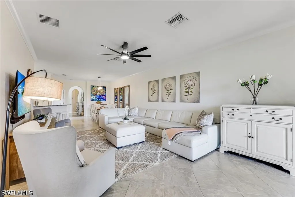 1427 Oceania Drive S Naples FL 34113