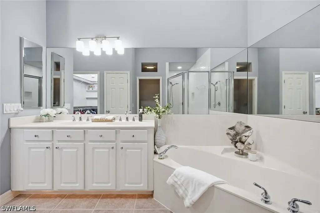 8380 Big Acorn Circle Naples FL 34119