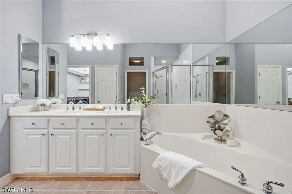 8380 Big Acorn Circle Naples FL 34119