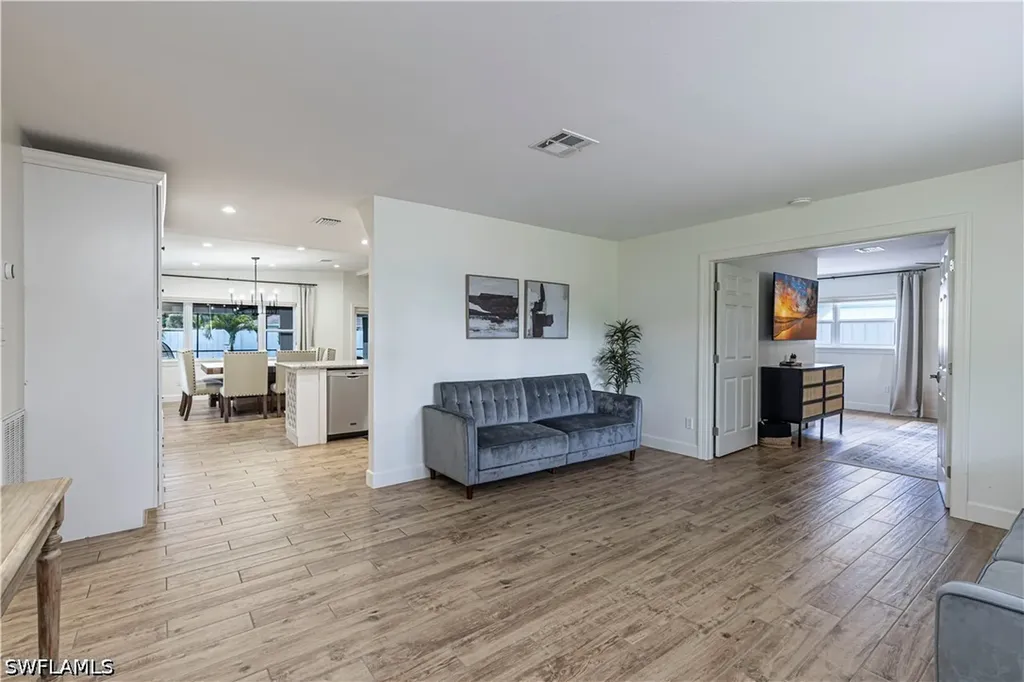 1300 Hilltop Drive Naples FL 34103