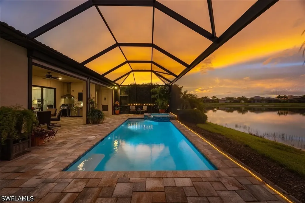 7759 Winding Cypress Drive Naples FL 34114