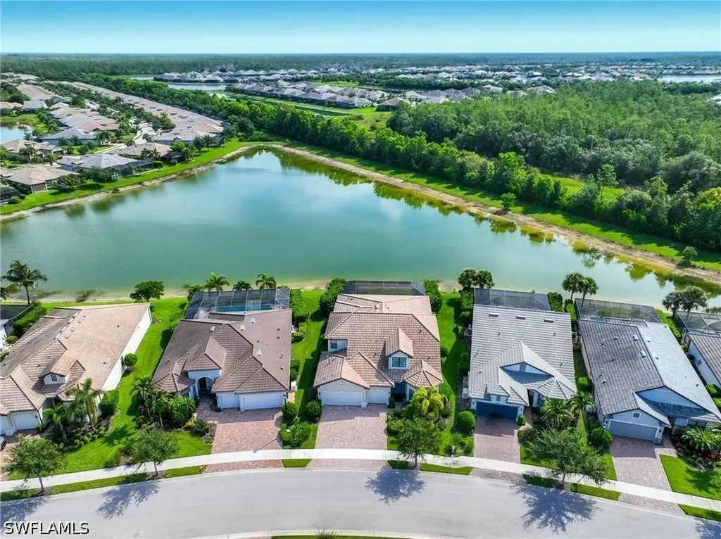 7759 Winding Cypress Drive Naples FL 34114