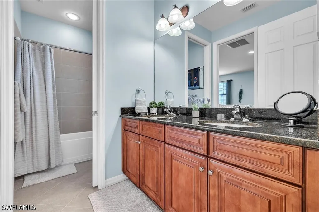 8957 Malibu Street Naples FL 34113