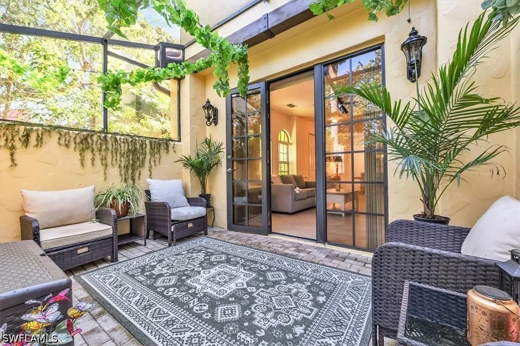 8957 Malibu Street Naples FL 34113
