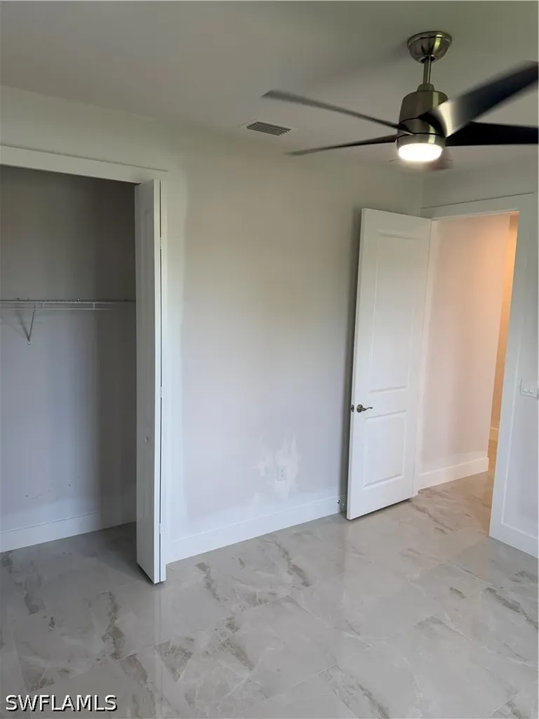 2909/2911 Owen Avenue S Lehigh Acres FL 33973