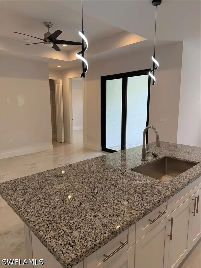 2909/2911 Owen Avenue S Lehigh Acres FL 33973