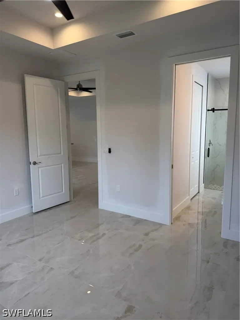 2909/2911 Owen Avenue S Lehigh Acres FL 33973