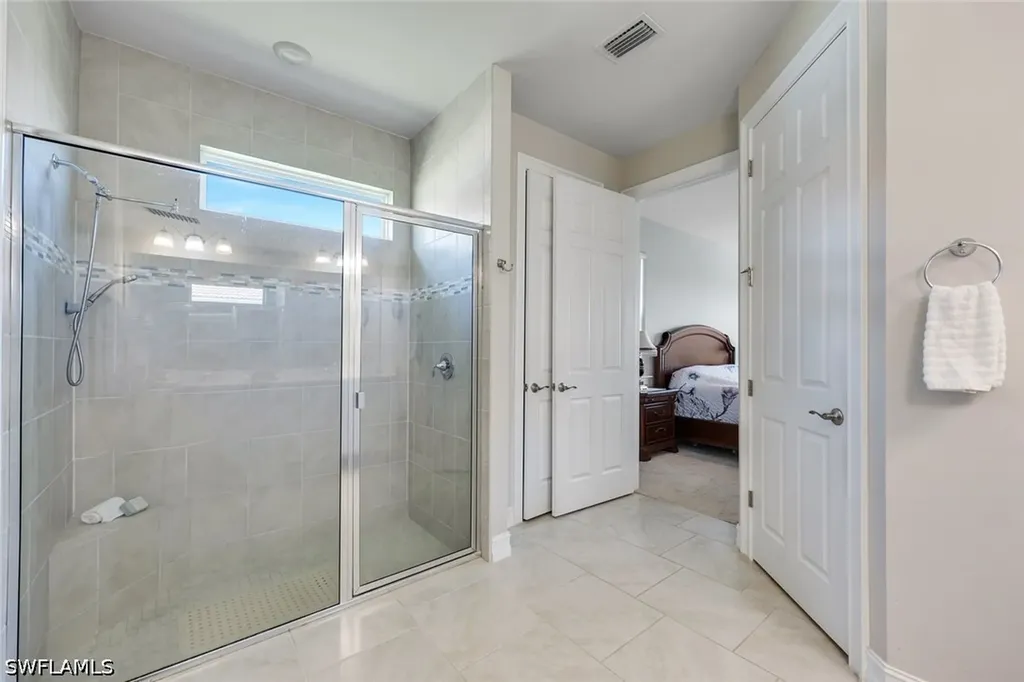 18725 Lake Hammock Drive Naples FL 34114