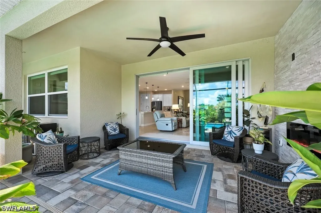 18725 Lake Hammock Drive Naples FL 34114