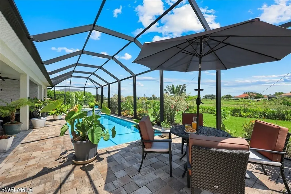18725 Lake Hammock Drive Naples FL 34114
