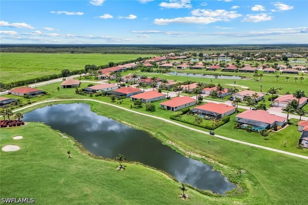 18725 Lake Hammock Drive Naples FL 34114