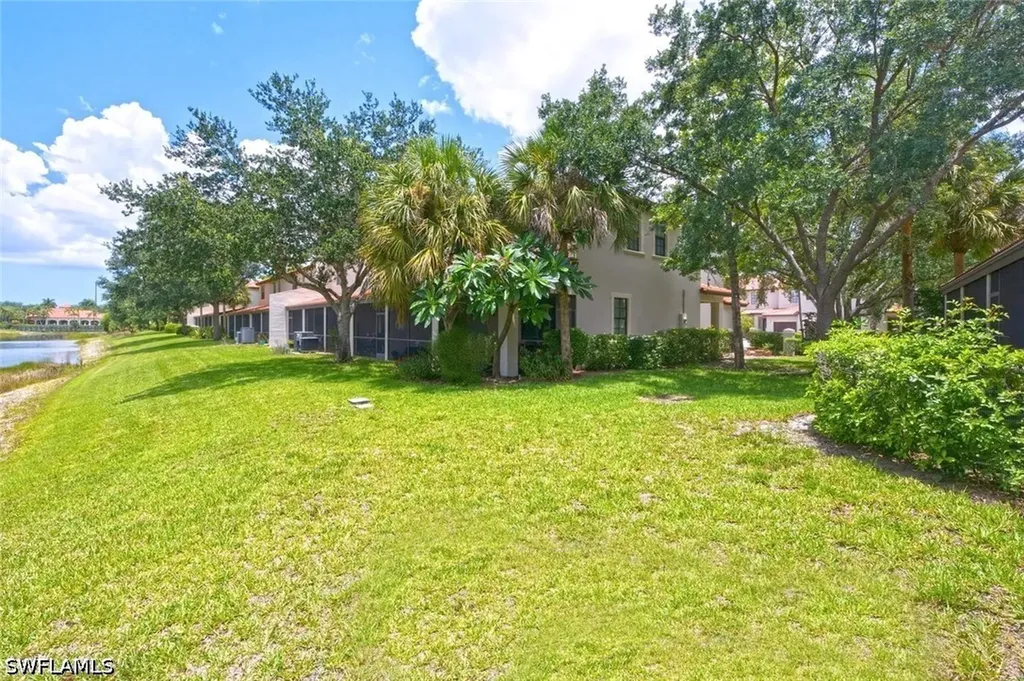 7631 Bristol Circle Naples FL 34120