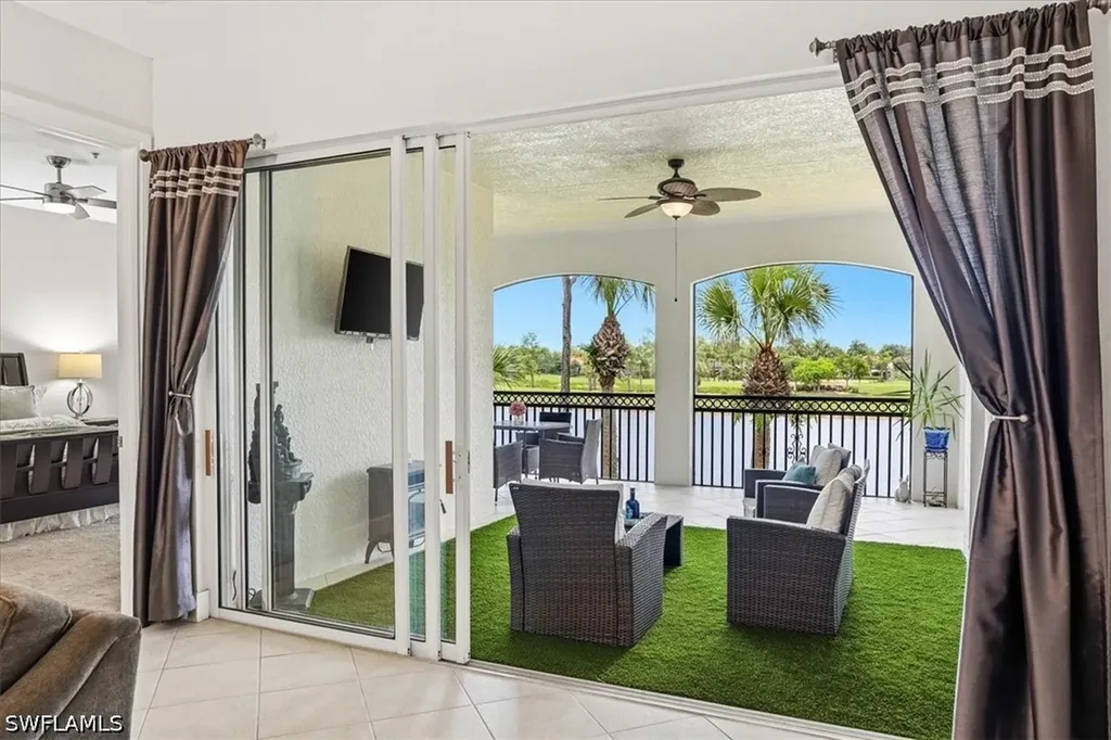 3695 Montreux Lane Naples FL 34114