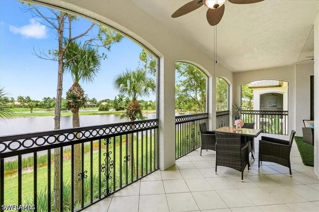 3695 Montreux Lane Naples FL 34114
