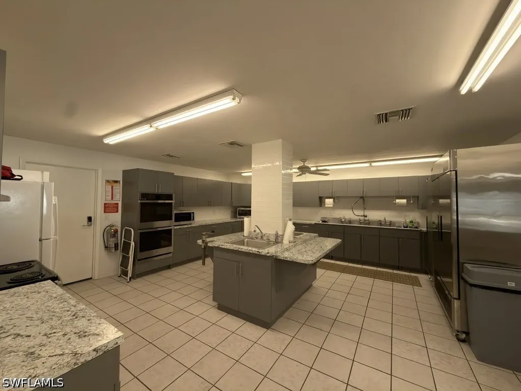 16 Jade Drive Naples FL 34114