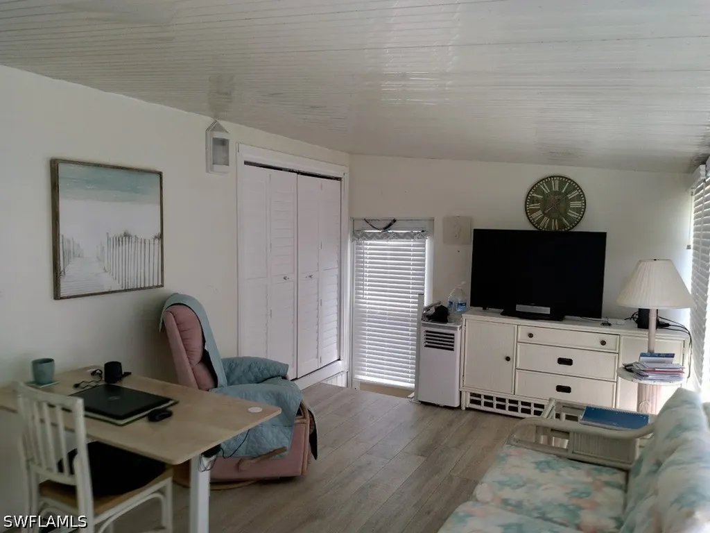 16 Jade Drive Naples FL 34114