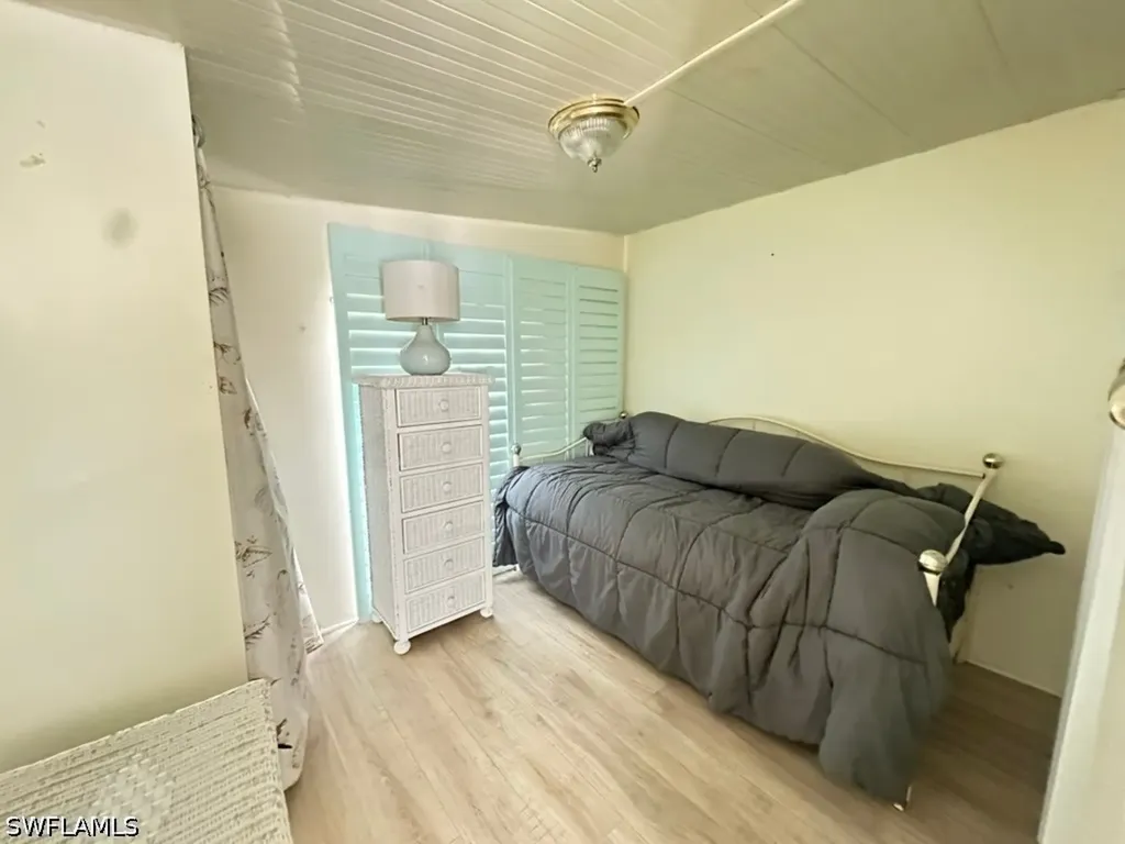 16 Jade Drive Naples FL 34114