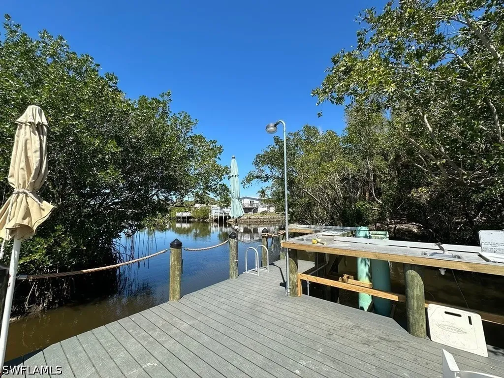 16 Jade Drive Naples FL 34114