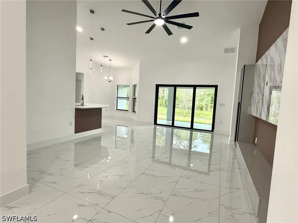 915 Edison Avenue Lehigh Acres FL 33972