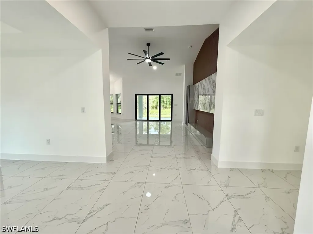 915 Edison Avenue Lehigh Acres FL 33972