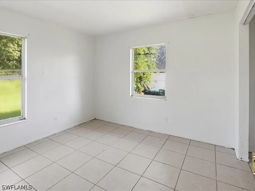 1721 46th Terrace SW Naples FL 34116
