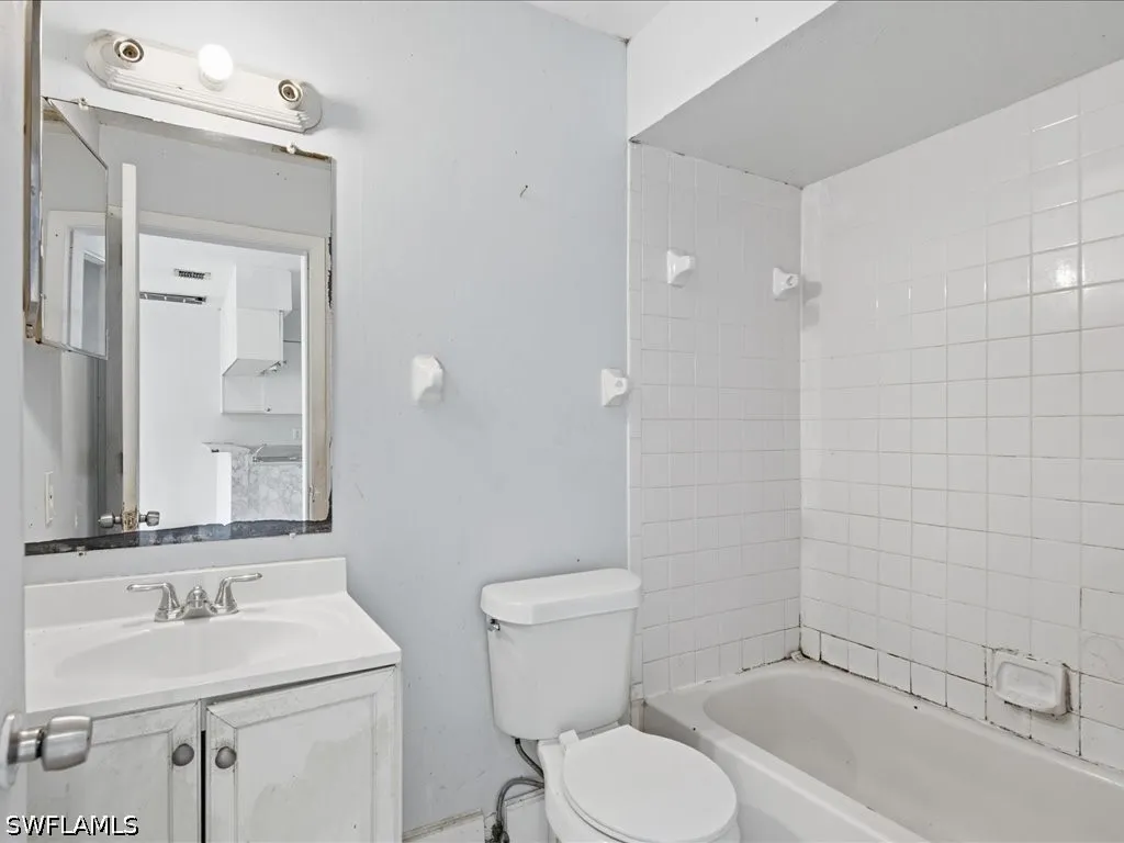 1721 46th Terrace SW Naples FL 34116