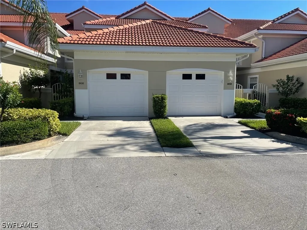 5135 Cobble Creek Court Naples FL 34110