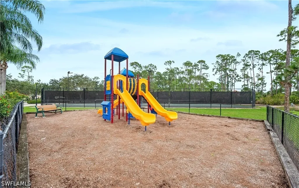5135 Cobble Creek Court Naples FL 34110