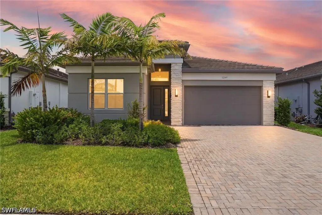12349 Dahlia Court Naples FL 34120