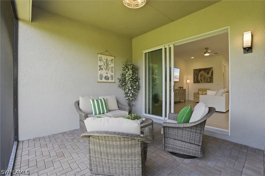12349 Dahlia Court Naples FL 34120