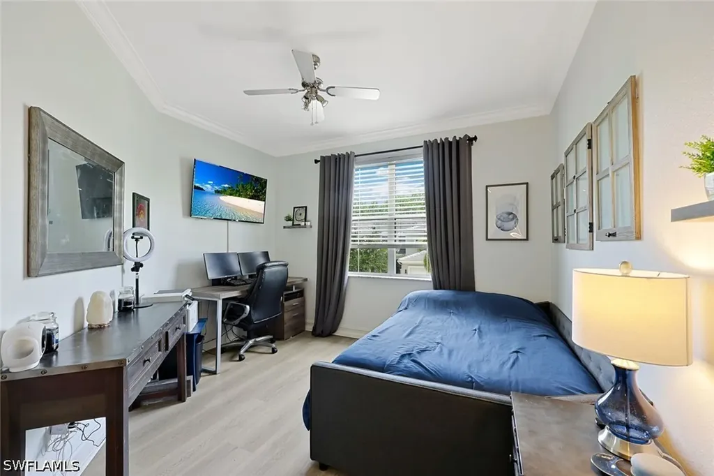 1430 Mariposa Circle Naples FL 34105