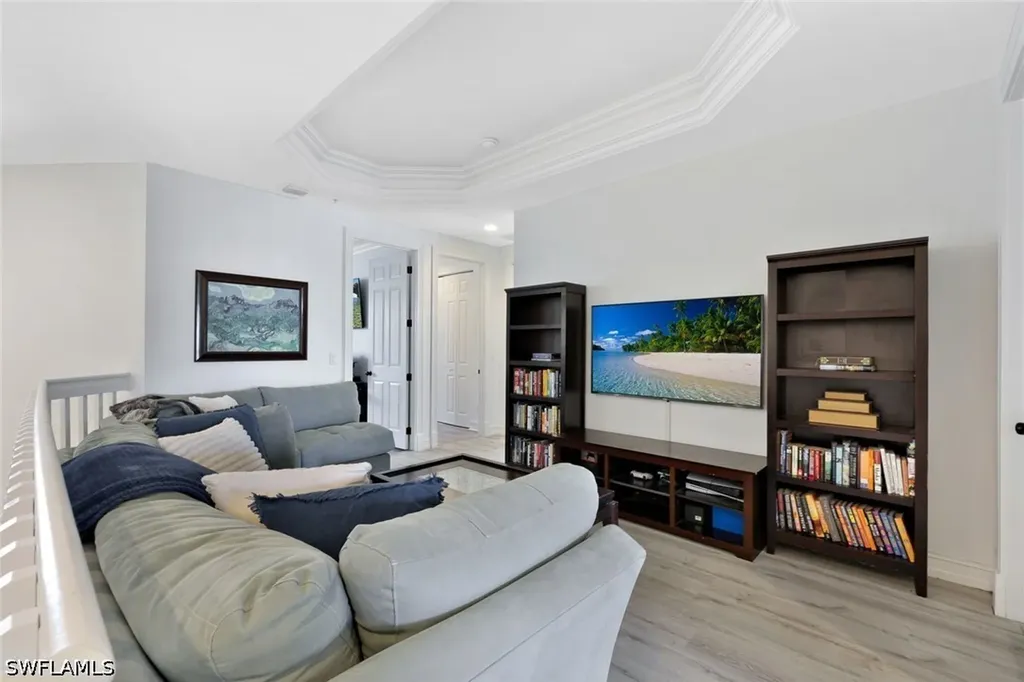 1430 Mariposa Circle Naples FL 34105
