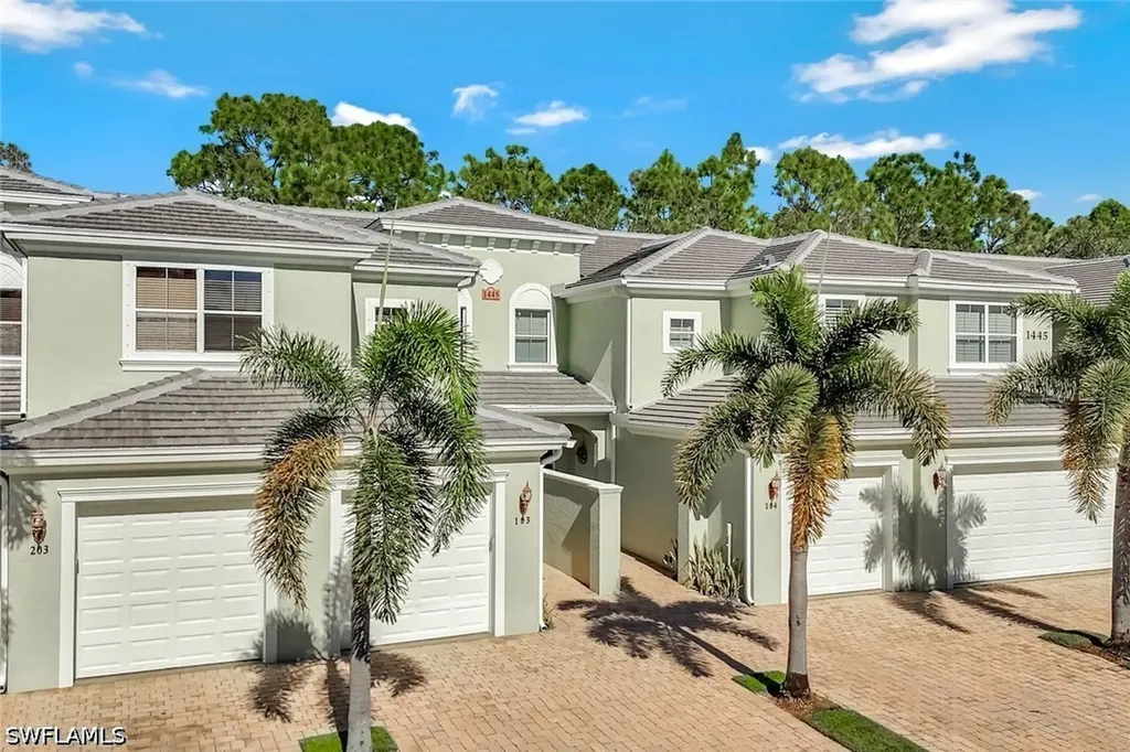 1430 Mariposa Circle Naples FL 34105
