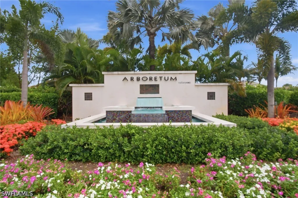 4578 Arboretum Circle Naples FL 34112