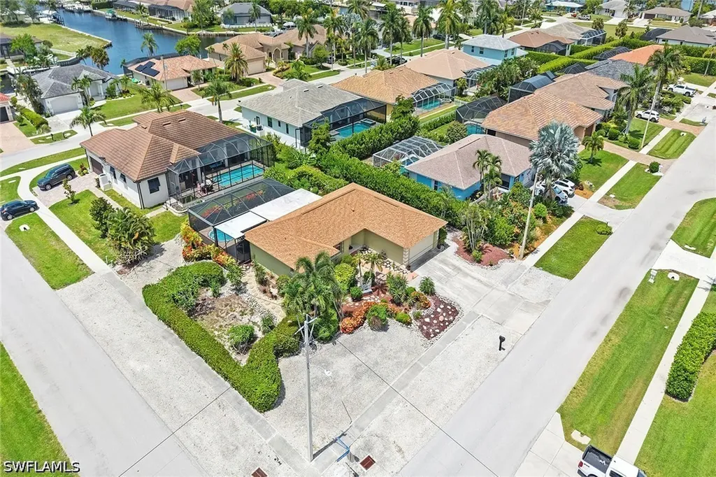 1485 Honeysuckle Avenue Marco Island FL 34145