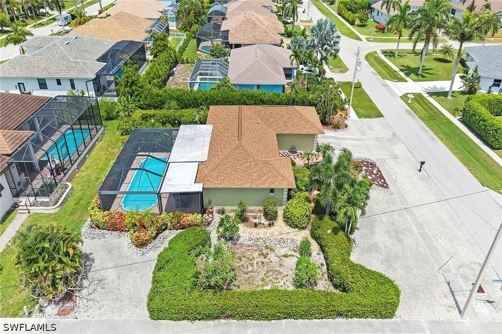 1485 Honeysuckle Avenue Marco Island FL 34145