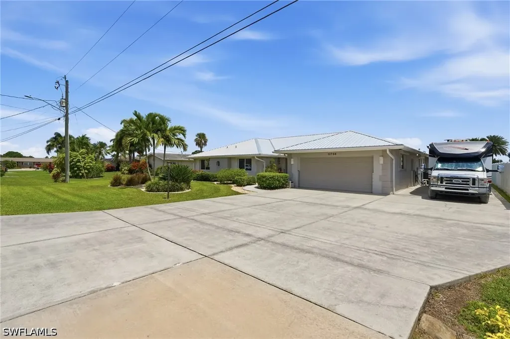13756 Ox Bow Road Fort Myers FL 33905