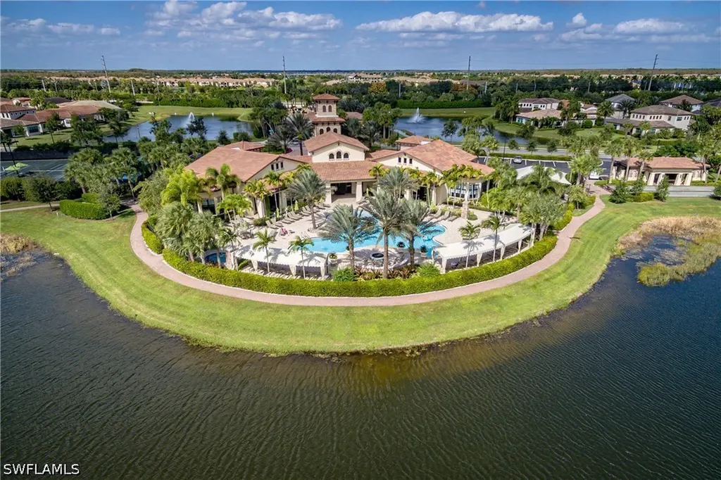 9353 Glenforest Drive Naples FL 34120
