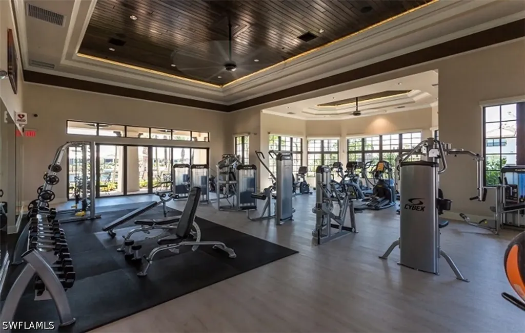 9353 Glenforest Drive Naples FL 34120
