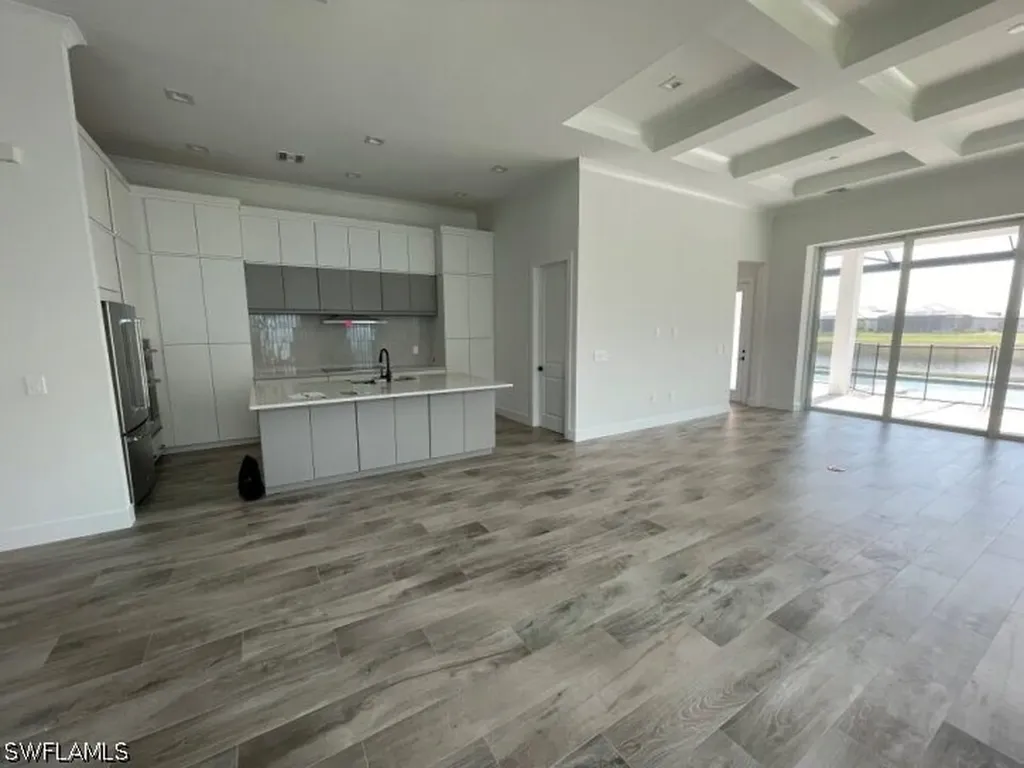 3725 Sapphire Cove Circle E Naples FL 34114