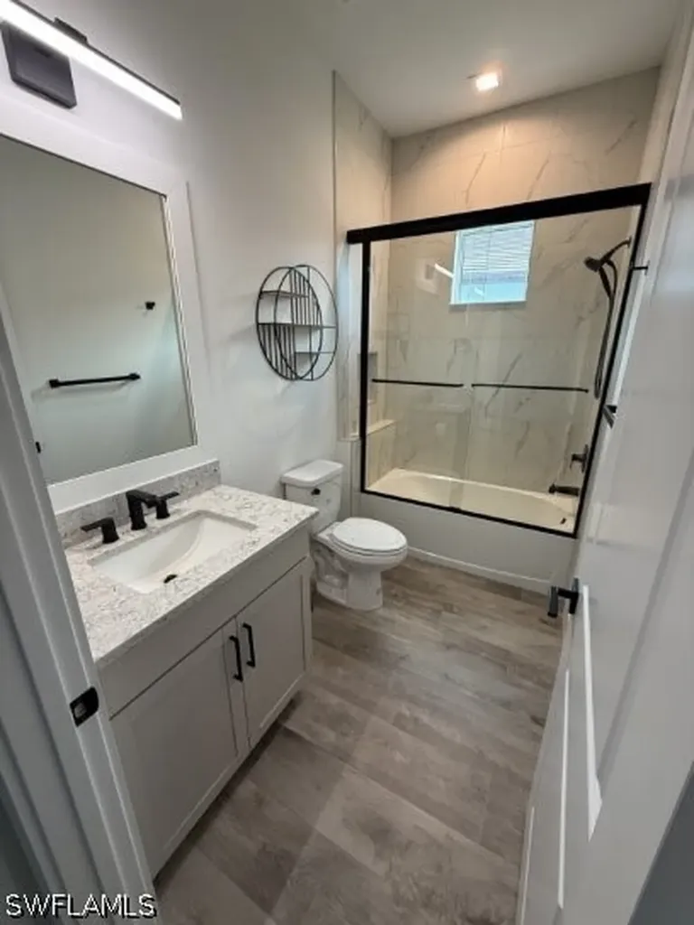 3725 Sapphire Cove Circle E Naples FL 34114