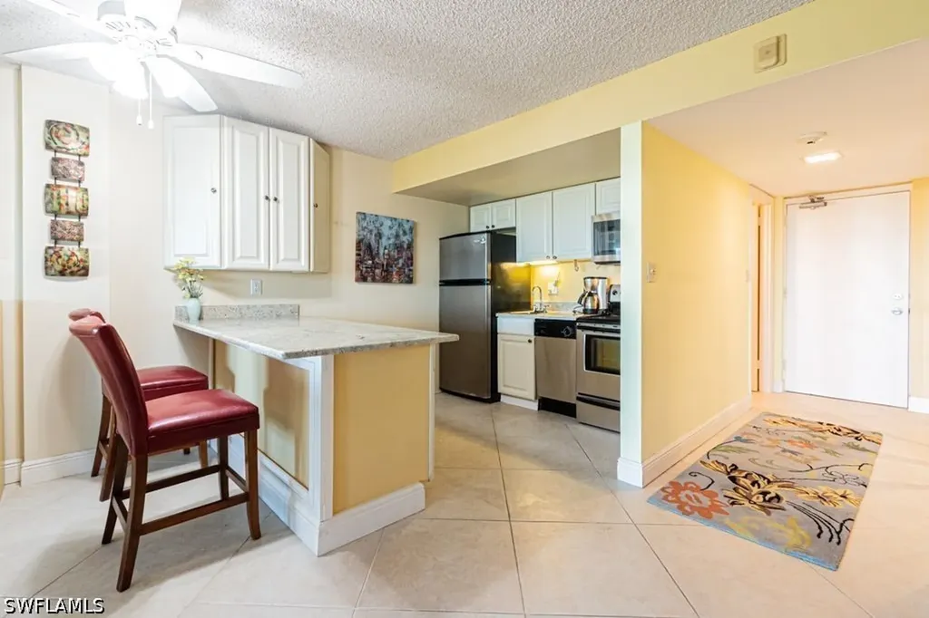 1 Bluebill Avenue Naples FL 34108