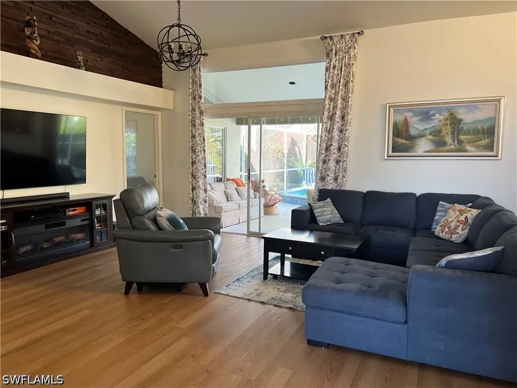 816 Belville Boulevard Naples FL 34104