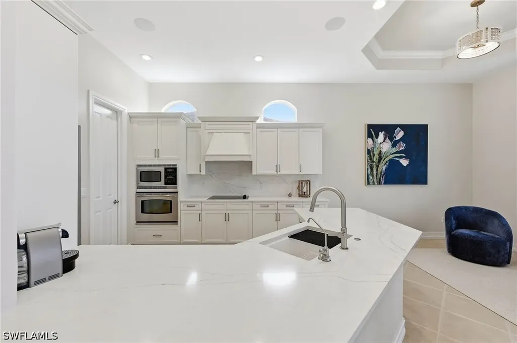 8950 Shenendoah Circle Naples FL 34113