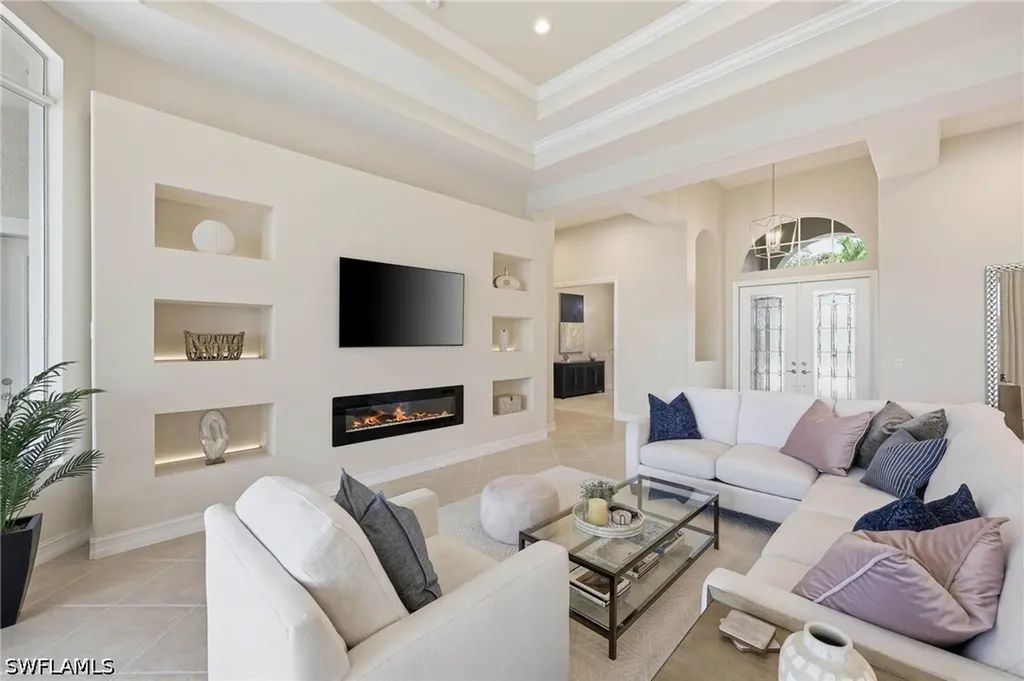 8950 Shenendoah Circle Naples FL 34113