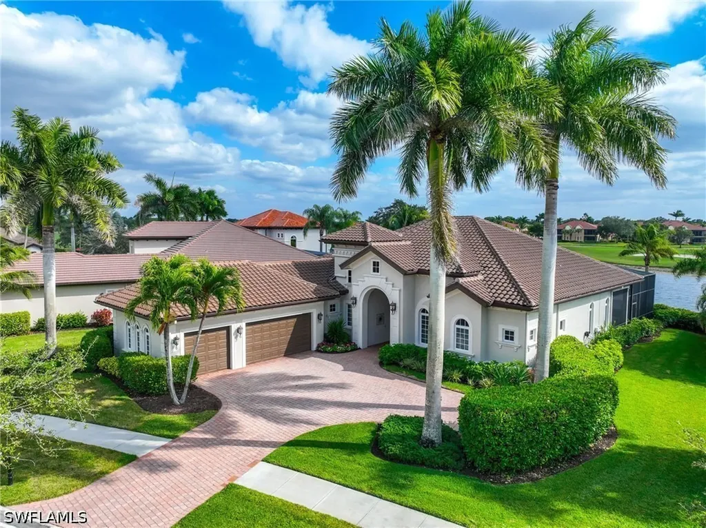 8950 Shenendoah Circle Naples FL 34113