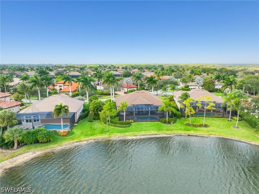 8950 Shenendoah Circle Naples FL 34113