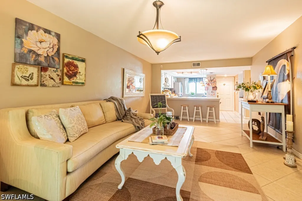 130 Cypress Way E Naples FL 34110