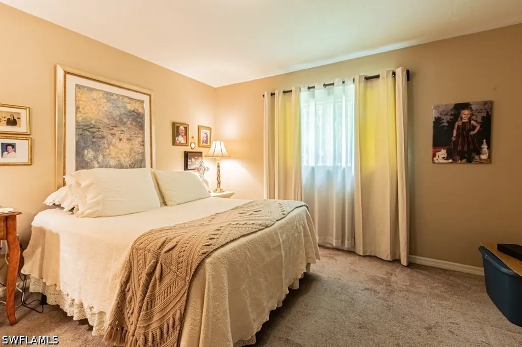130 Cypress Way E Naples FL 34110